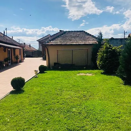 Casa Alexia Πανσιόν *